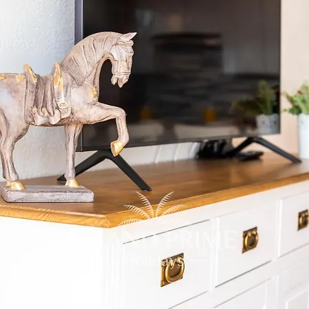 Oceanfront With Stunning Views Lbr650 *