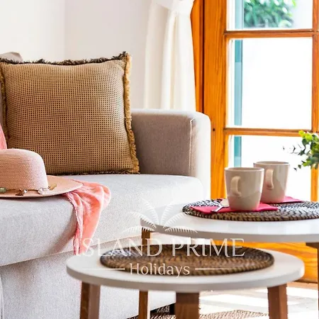 Oceanfront With Stunning Views Lbr650 סן מיגל דה אבונה