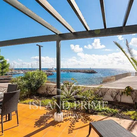 Oceanfront With Stunning Views Lbr650